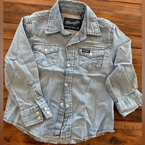 Kids wrangler denim short size XS